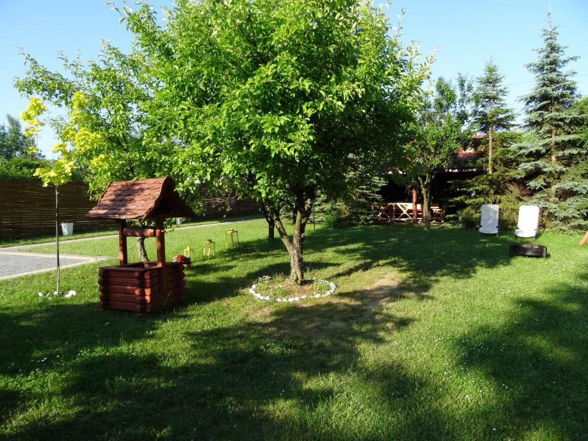 Dom Goscinny Przedmiescie Kielce Exterior foto
